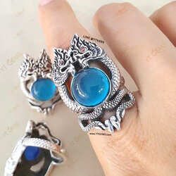 แหวนพญานาคคู่ โอบมณีสีฟ้า เพทาย แหวนเงินแท้ รมดำ พลอย(CZ) YTG-11469 YTGEMS
