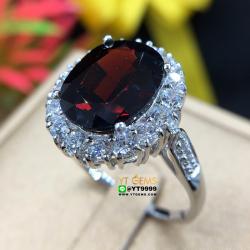 แหวนโกเมน แหวนเงินแท้ 92.5% ชุบทองคำขาว ประดับพลอยโกเมนแท้ ตกแต่งเพชรSwiss YTG-8559 YTGEMS