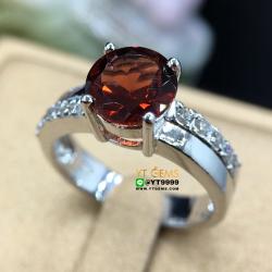 แหวนโกเมน แหวนเงินแท้92.5% ชุบทองคำขาว ประดับพลอยโกเมนแท้ ตกแต่งเพชรSwiss YTG-8515 YTGEMS