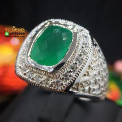 แหวนกรีนอาเกต ล้อมเพชร แหวนเงินแท้ ชุบทองคำขาว พลอยกรีนอาเกตแท้ YTG-8418 YTGEMS