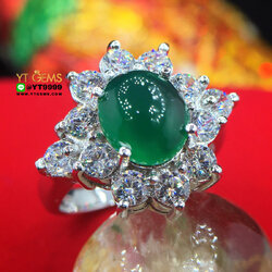 แหวนกรีนอาเกต ล้อมเพชร แหวนเงินแท้ ชุบทองคำขาว พลอยกรีนอาเกตแท้ YTG-8394 YTGEMS