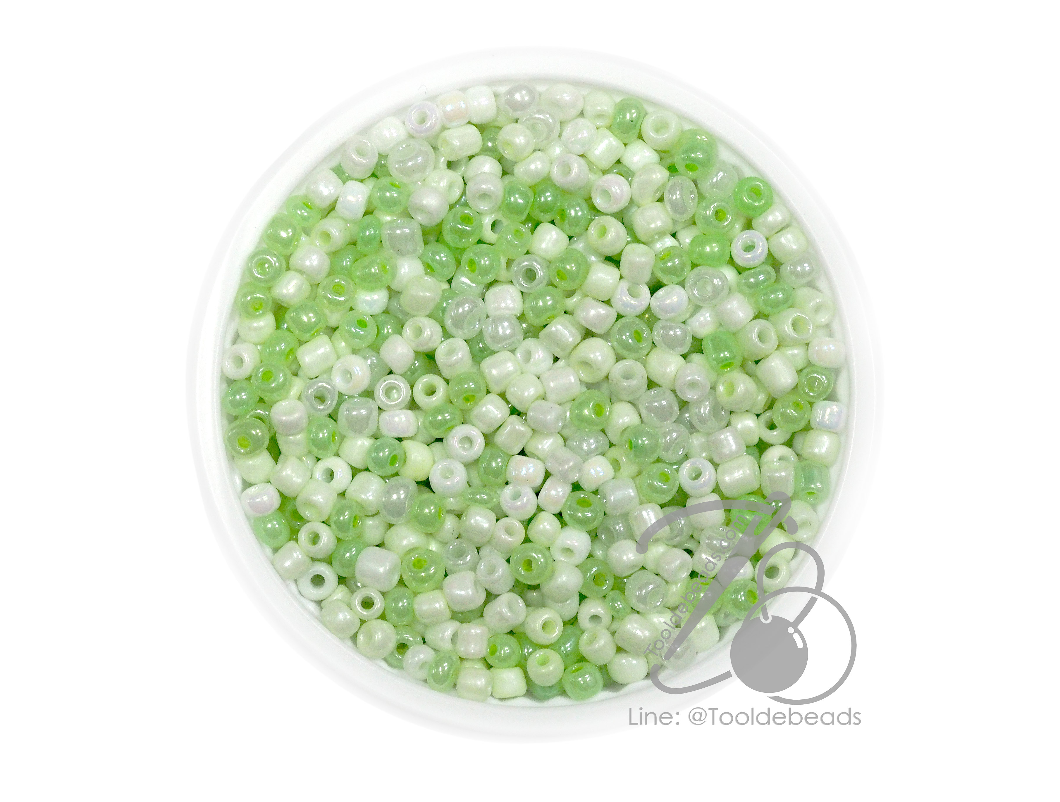 OK Brand ลูกปัดเม็ดทราย 8/0 โทนมุก สีเขียวแคนดี้ (100 กรัม) SKU-14746