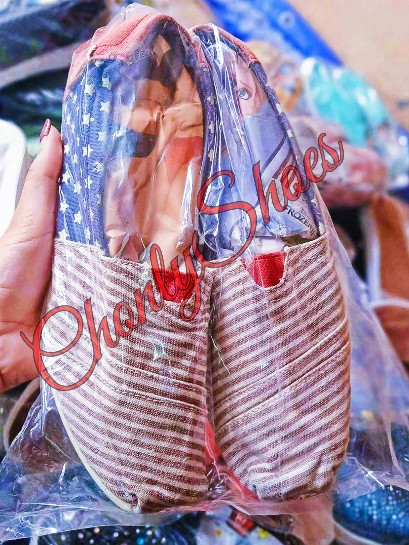 ขายส่งรองเท้าสลิปออนมือสอง