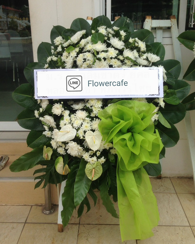 พวงหรีดดอกไม้สด