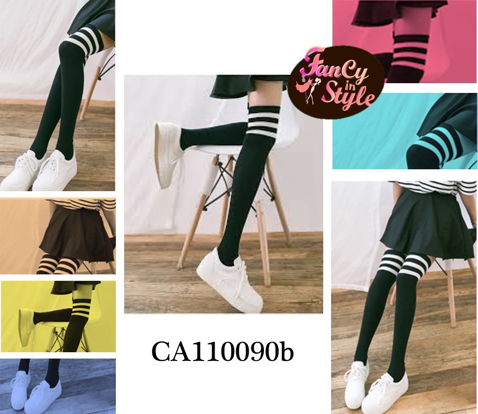 COSTUME ACCESSORIES/ Long Socks/ถุงเท้านักเรียนญี่ปุ่นแบบยาว/ถุงเท้ากีฬาสีดำแถบขาว