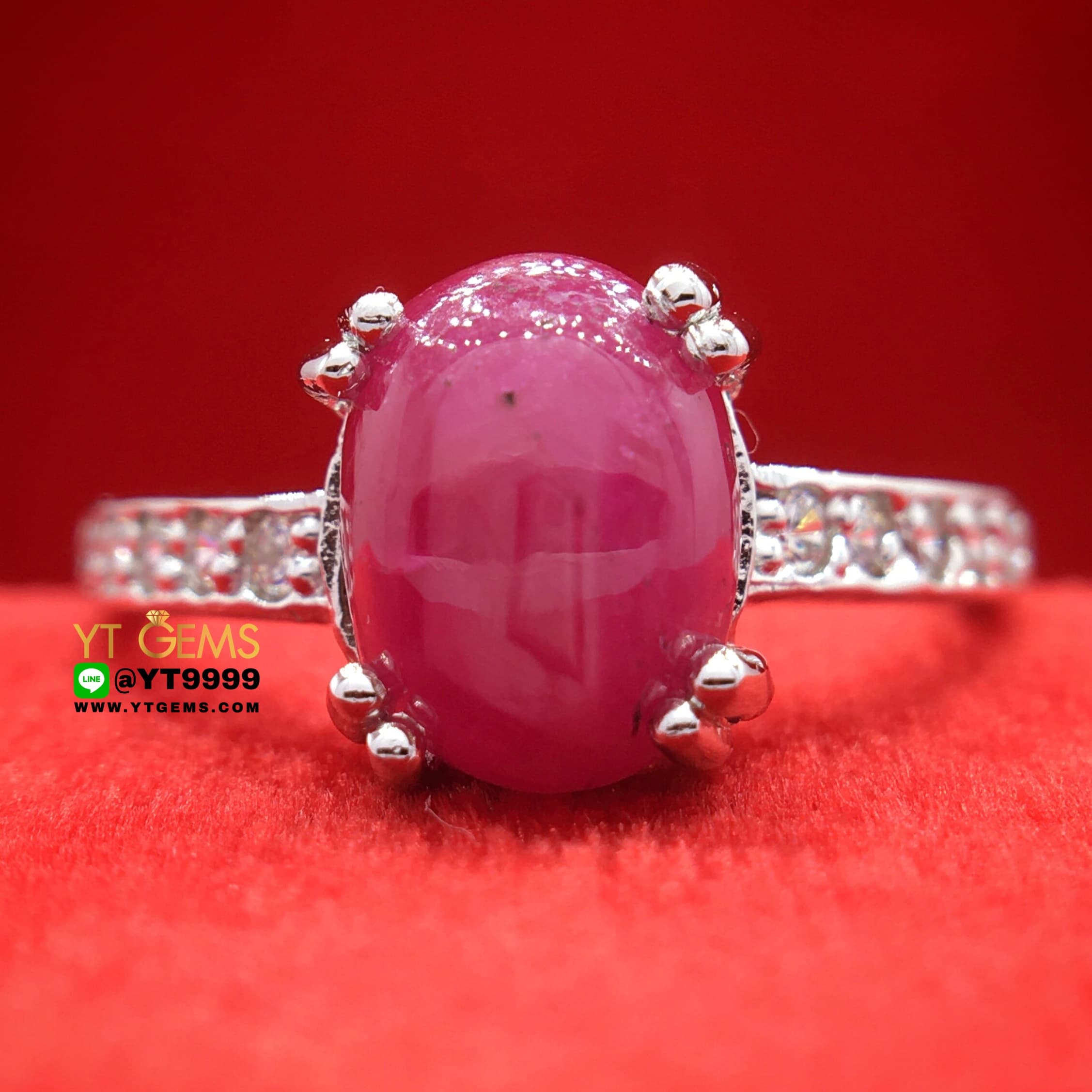 แหวนทับทิมกินบ่เซี่ยง ทับทิมสตาร์ ข้างเพชรSwiss แหวนเงินแท้ 92.5% ชุบทองคำขาว พลอยทับทิมกินบ่เซี่ยงแท้ (เหลือบสตาร์เล็กน้อย) หน้าแหวน 1 ซม. YTG-10513 YTGEMS