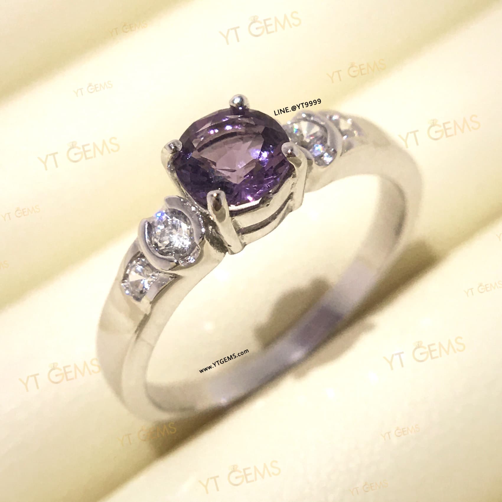 แหวนอเมทิสต์ ข้างเพชร แหวนเงินแท้ ชุบทองคำขาว พลอยอเมทิสต์แท้ YTG-11432 YTGEMS