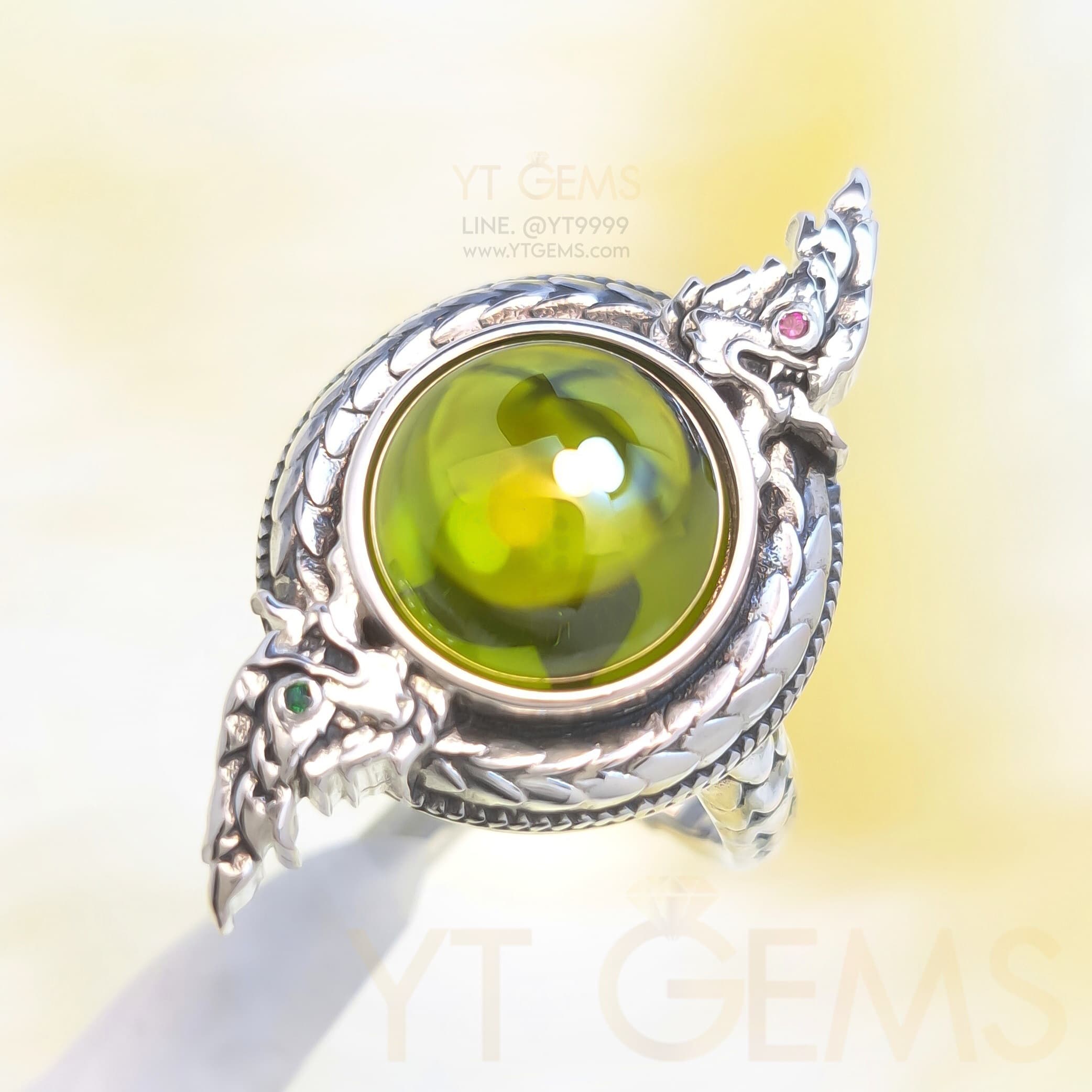 แหวน บ่วงนาคบาศ มณีสีเขียวส่อง CZ ตาทับทิม-มรกต แหวน เงินแท้ รมดำ YTG-5853 YTGEMS whole