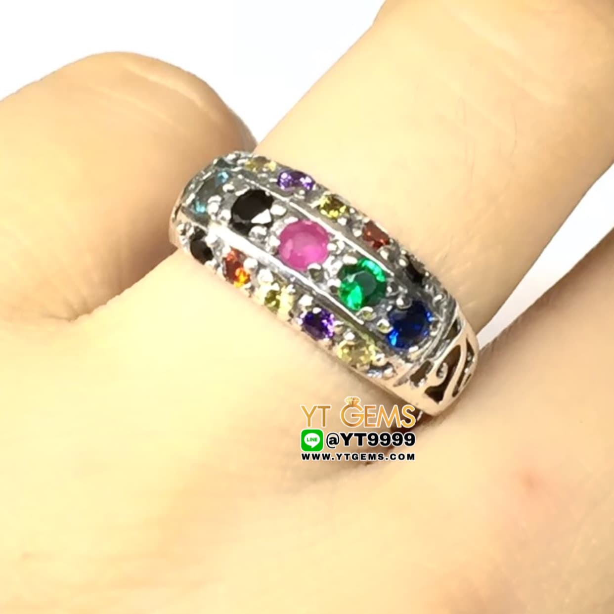 แหวนแถว นพเก้า พลอยหลากสี แหวนเงินแท้ รมดำ พลอยหลากสี (CZ) YTG-4421 YTGEMS