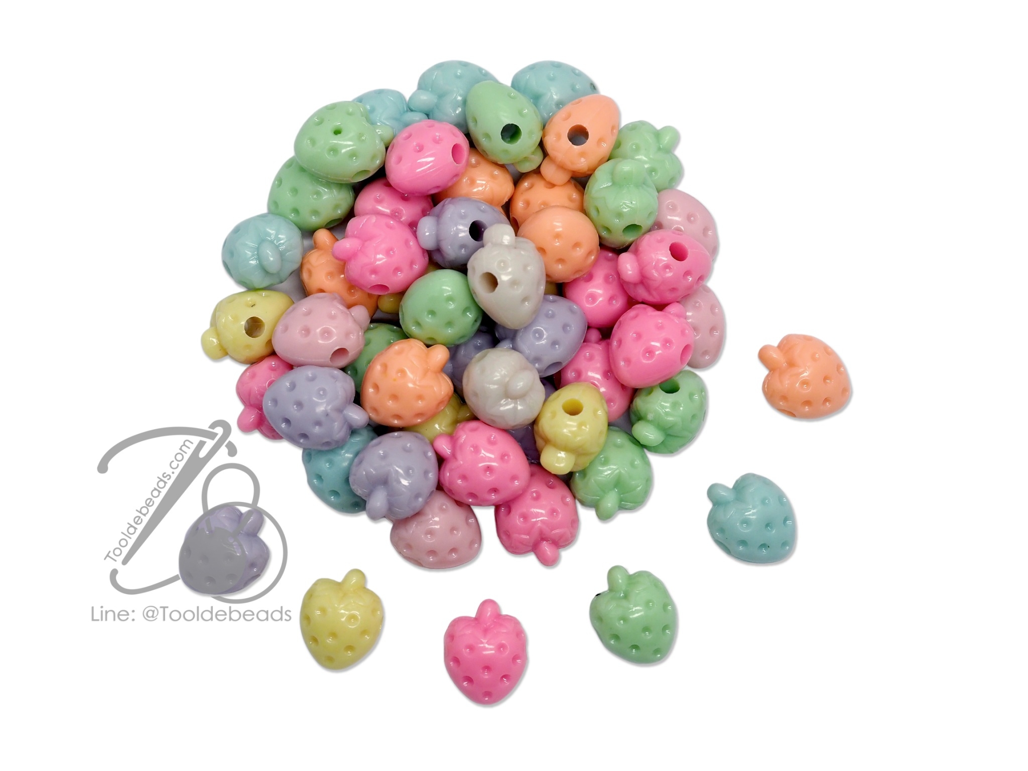 ลูกปัดอะคริลิค 13*18มม. ลายสตอเบอร์รี่ คละสีหวาน (15 กรัม) SKU-12087