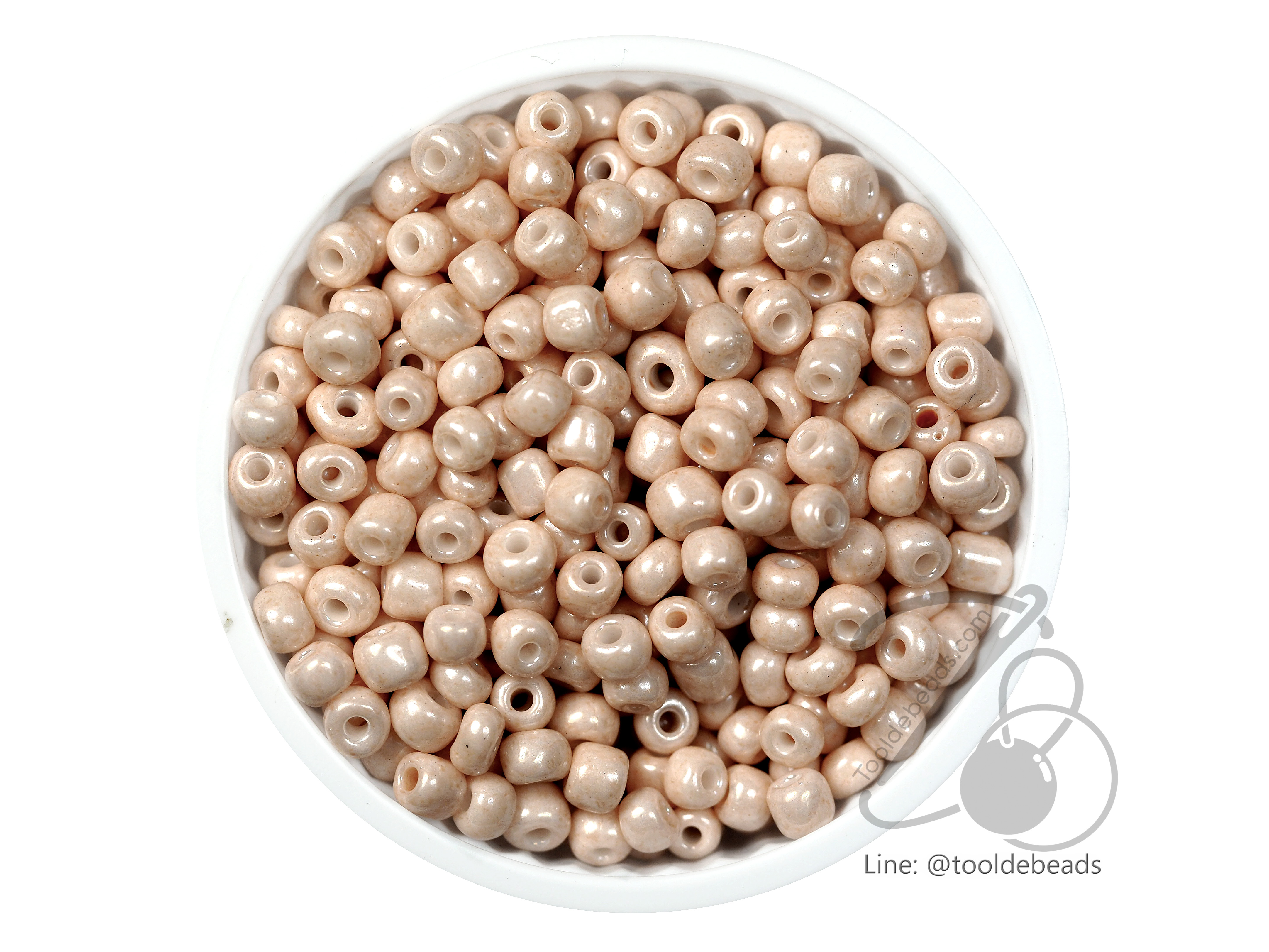 ลูกปัดเม็ดทราย 6/0 โทนมุกด้าน สีเนื้อเข้ม (450 กรัม) SKU-03871