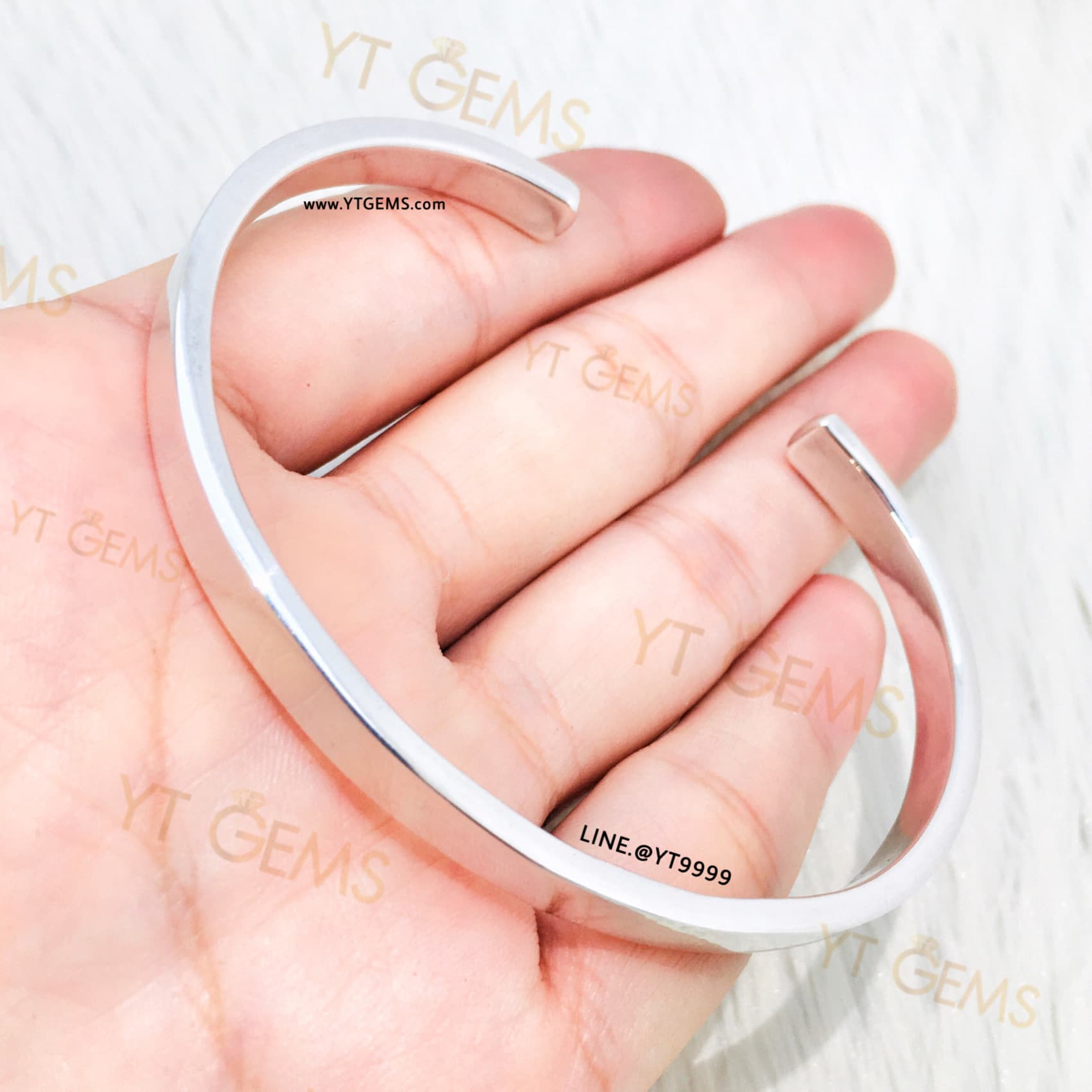 กำไลเงินแท้ ตัวC ทรงปลอกมีด (ขอบตัดหน้าตรง) YTG-11241 YTGEMS