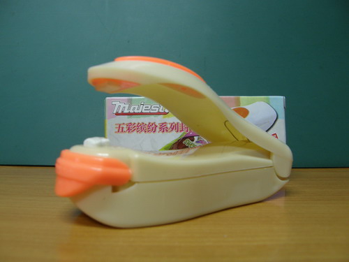 เครื่องหนีบปิดถุงพลาสติก