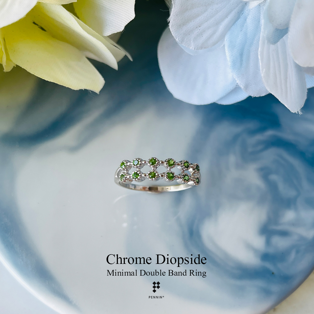 แหวนแถวสองชั้น สไตล์มินิมอล กรีนโครม (Chrome Diopside) สดใส น่ารัก ฿1,200 ฿1,400