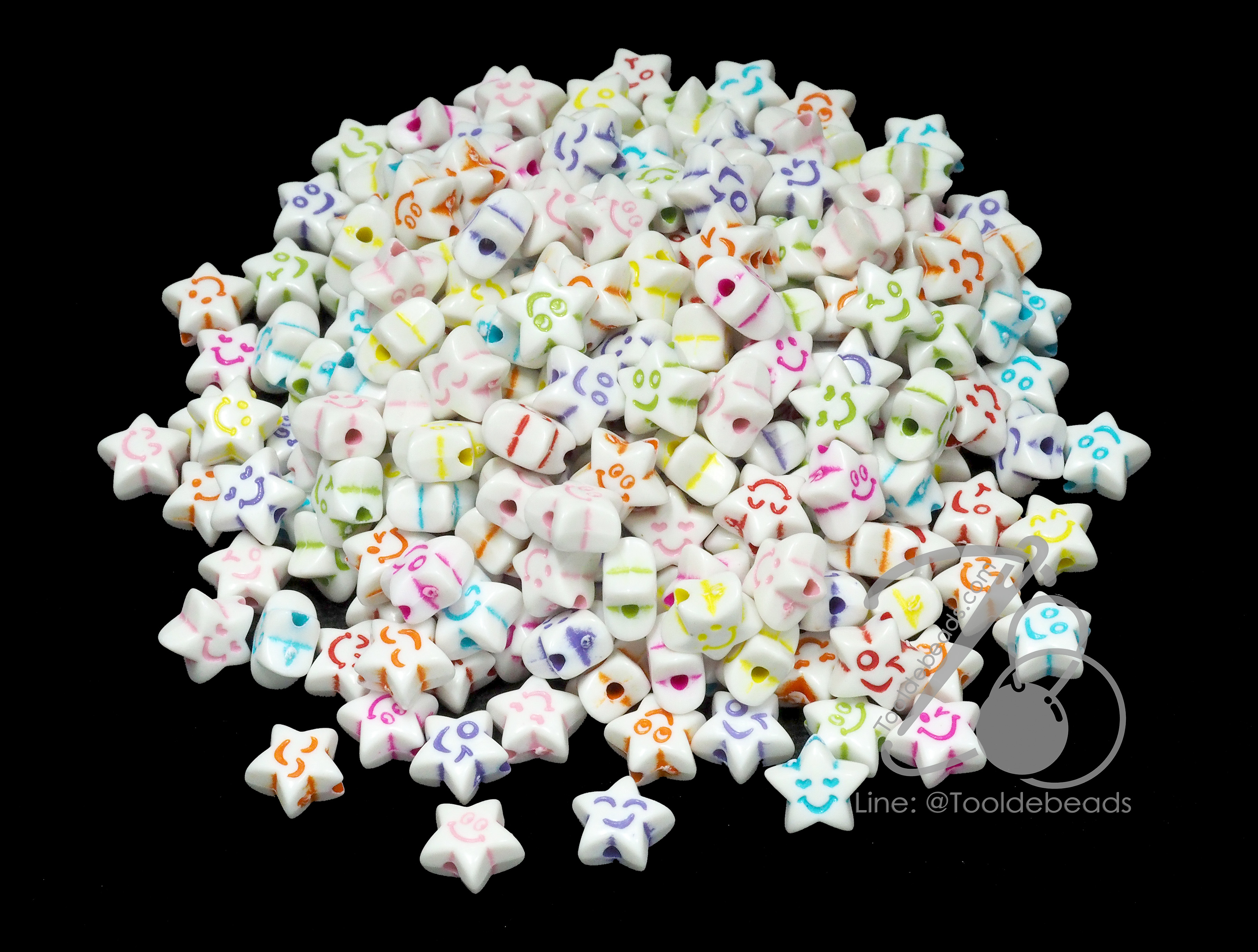 ลูกปัดอะคริลิค 10มม. ลายดาวยิ้ม พื้นขาว เพ้นท์สี สีสด (100 กรัม) SKU-14452