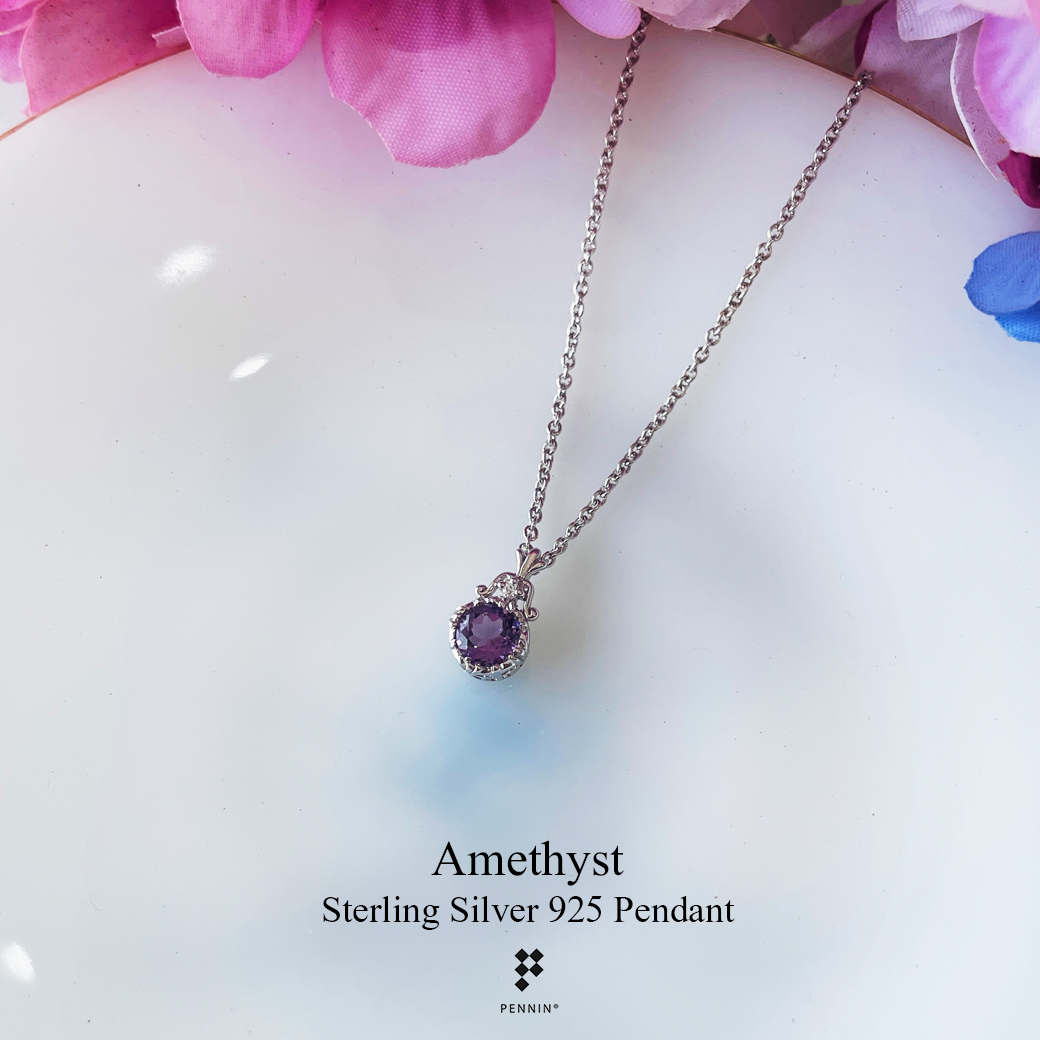 CROWN: จี้Amethyst กลม 6mm รูปมงกุฎเล็กๆ ประดับเพชร CZ พร้อมสร้อยเงินยาว 20 นิ้ว