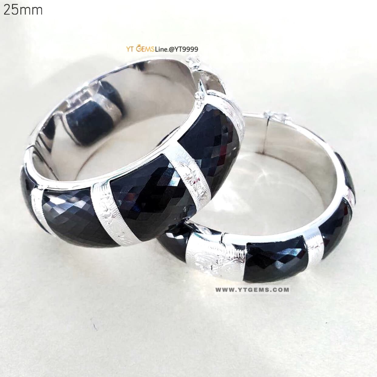 กำไลนิล 25 มม. กำไลเงินแท้ ชุบทองคำขาว พลอยนิลแท้ YTG-11247 YTGEMS