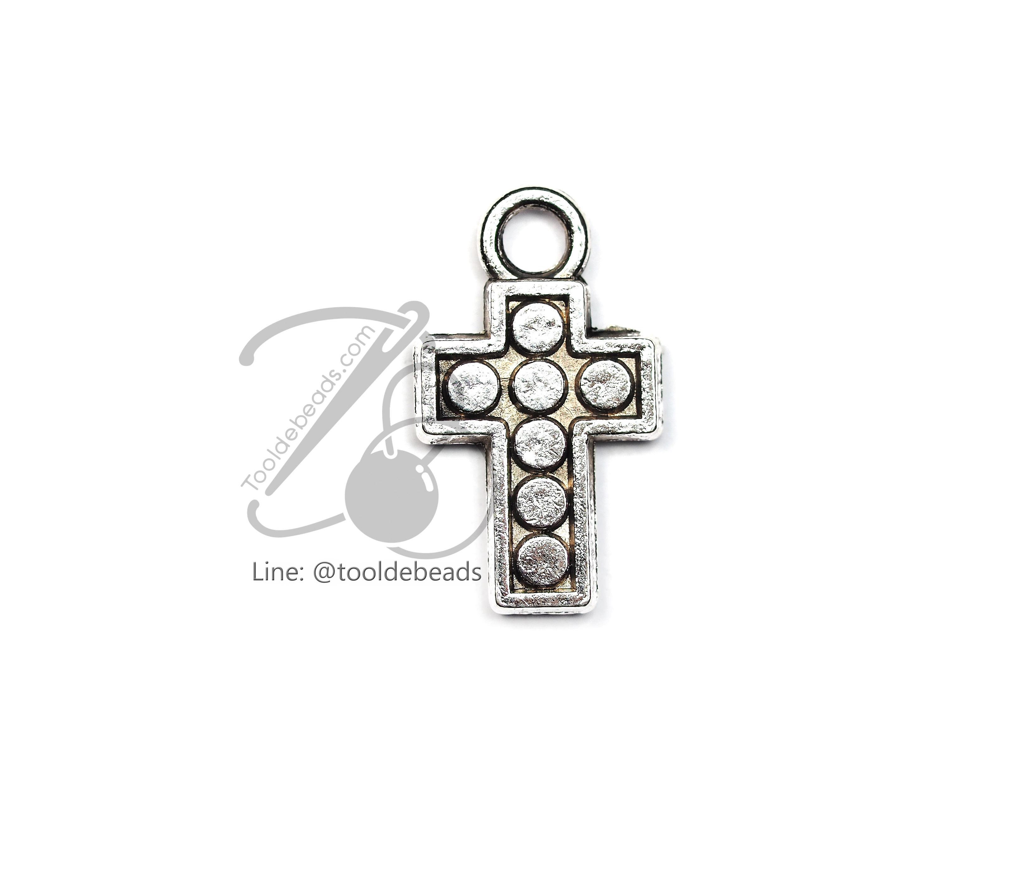จี้เหล็ก 240 11*18มม. ลายไม้กางเขน สีเงิน (1 ชิ้น) SKU-00672