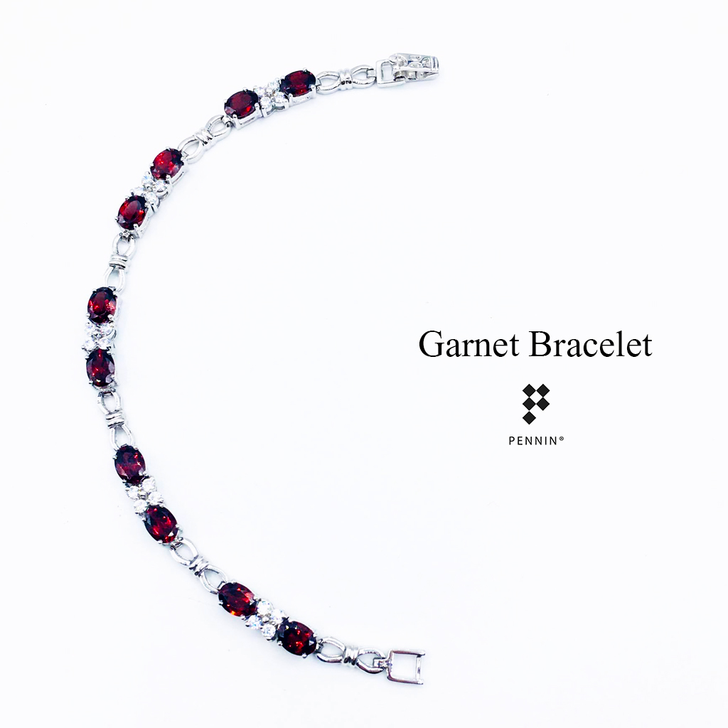 สร้อยข้อมือโกเมน บ่อไร่ตราดแท้ สีแดงอมดำ สวยเข้ม ขนาด 7x5mm 10 เม็ด เสริมสุขภาพ และความรัก
