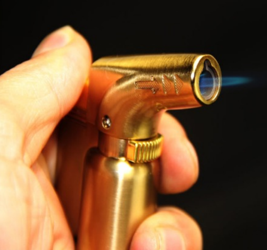 Arab Charcoal Burner ถ่าน ถ่านเผา ถ่านไม้ ถ่านพิเศษ ชาโคล สำหรับจุดไฟเผา ไม้กฤษณา ไม้จันทน์ กำยาน มดยอบ ยางไม้หอมทุกชนิด ทำจากธรรมชาติ 100% ไร้กลิ่น ไร้ควัน ไม่มีประกายไฟ ปลอดภัย ไร้สารเคมี 100% + ไฟแช็คไอพ่น ไฟฟู่ หัวพ่น คุณภาพสูง ให้ไฟเสถียร สม่ำเสมอ ปร