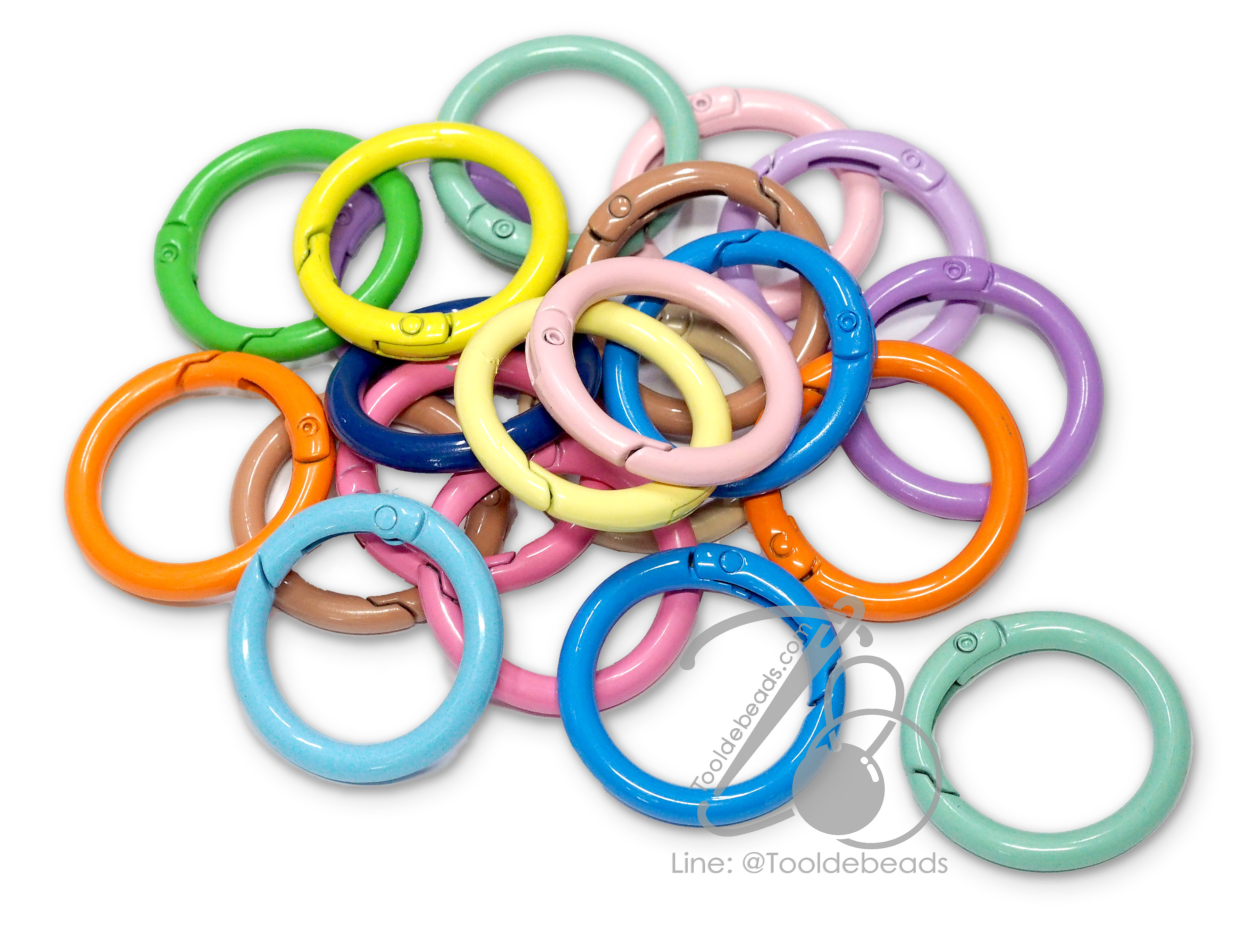 พวงกุญแจ เหล็กกลม 25มม. คละสี (4-6 ชิ้น) SKU-15585