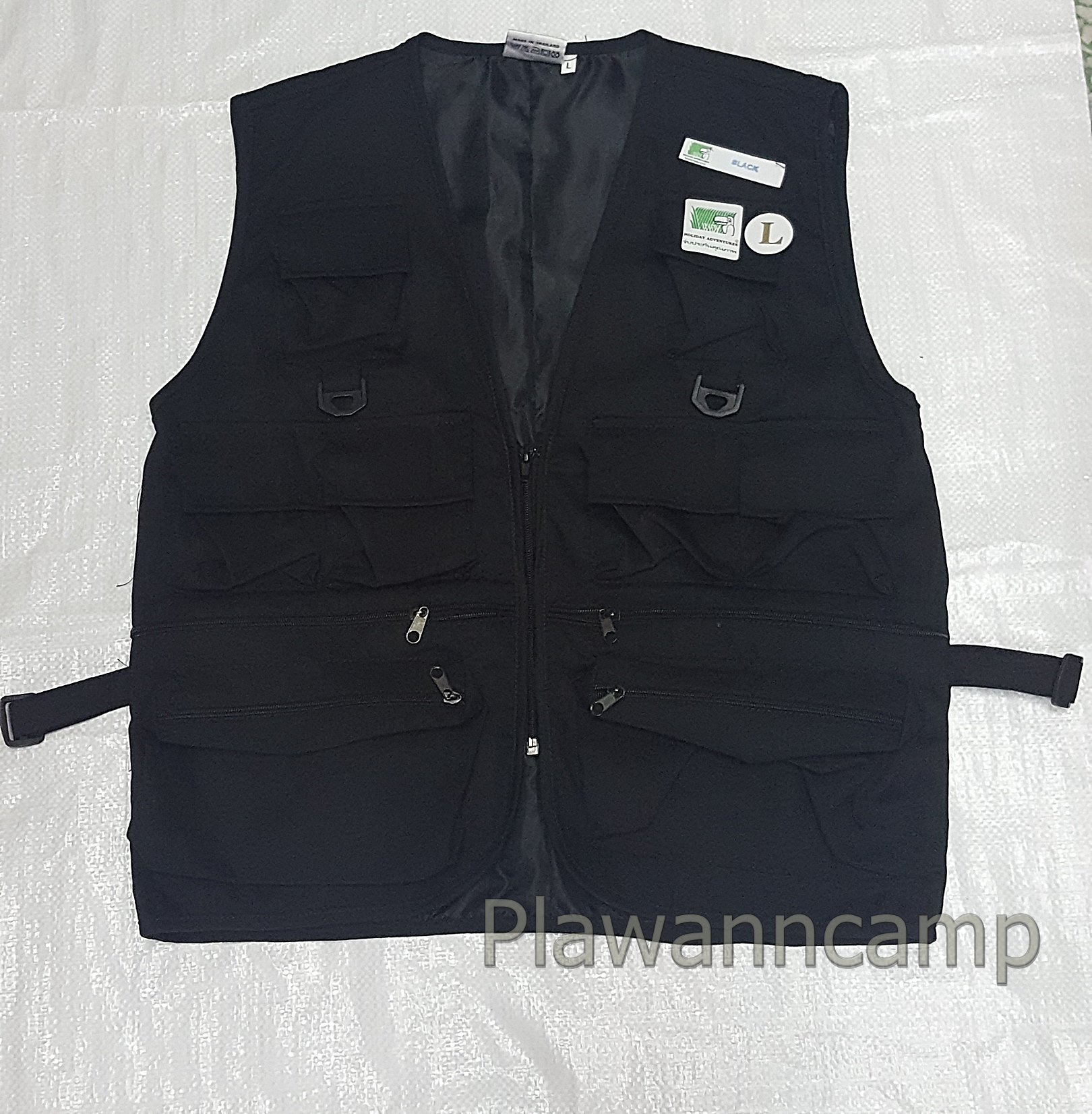 เสื้อกั๊ก หลายกระเป๋า