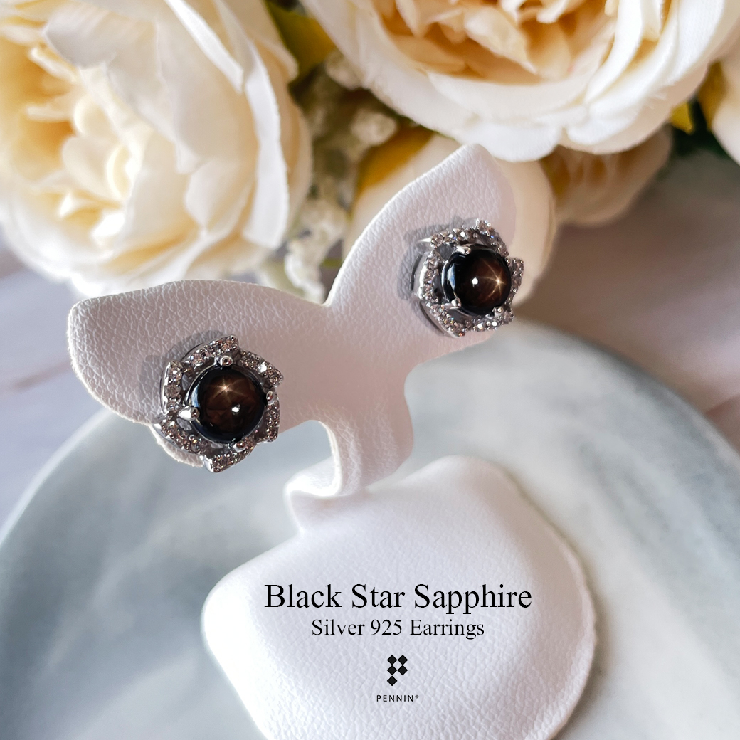 ต่างหูกังหันเอียง สตาร์ แซฟไฟร์ บางกะจะ จันทบุรี BlackStar Sapphire ล้อมด้วยเพชร CZ เกรด TOP 6A เงินแท้ชุบทองคำขาว ดีไซน์สวยหรูคลาสสิก