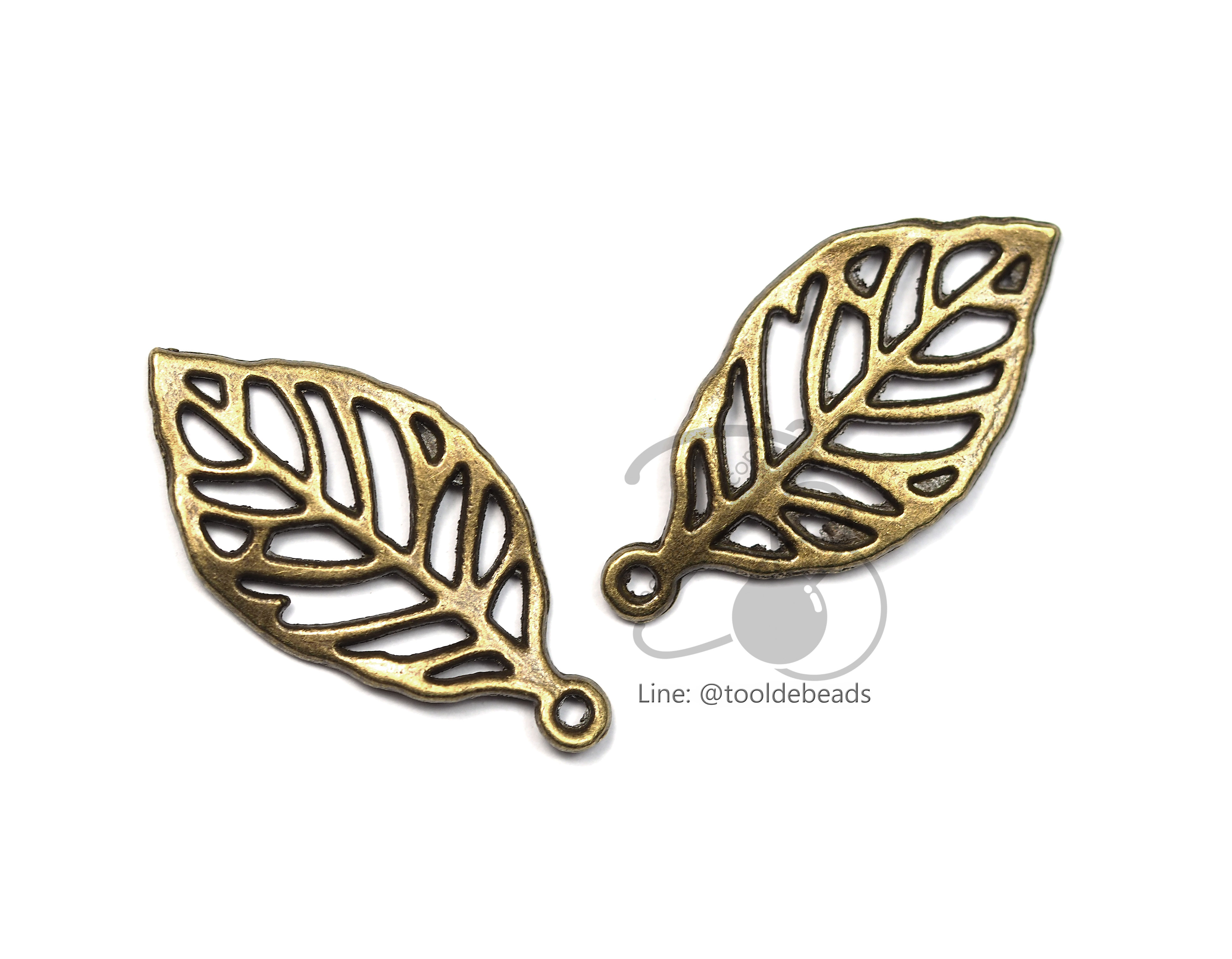 จี้เหล็ก 241 14*28มม. ลายใบไม้ สีสนิม (1 ชิ้น) SKU-00675