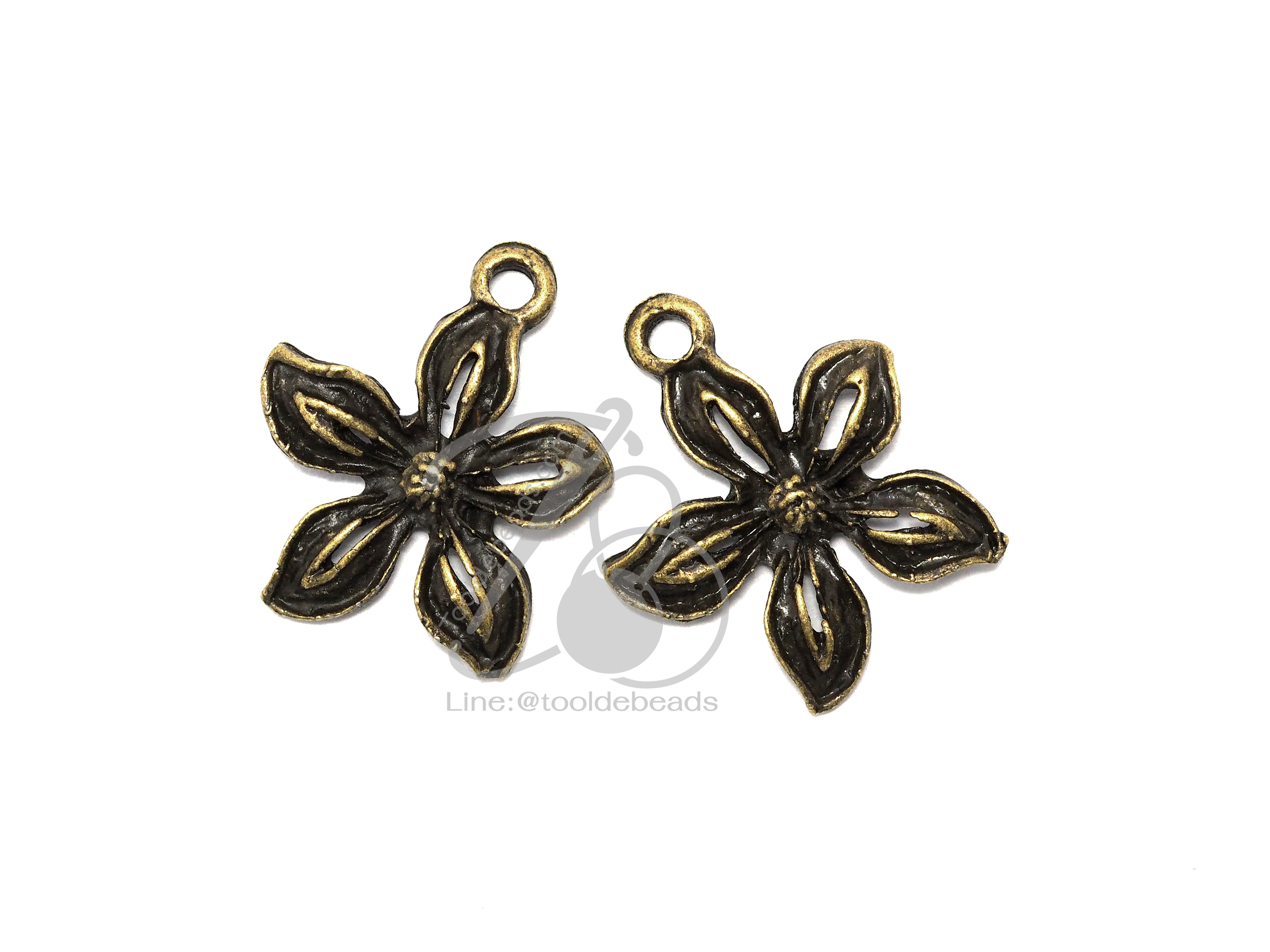 จี้เหล็ก 496 19มม. ลายดอกไม้ สีสนิม (1 ชิ้น) SKU-06121