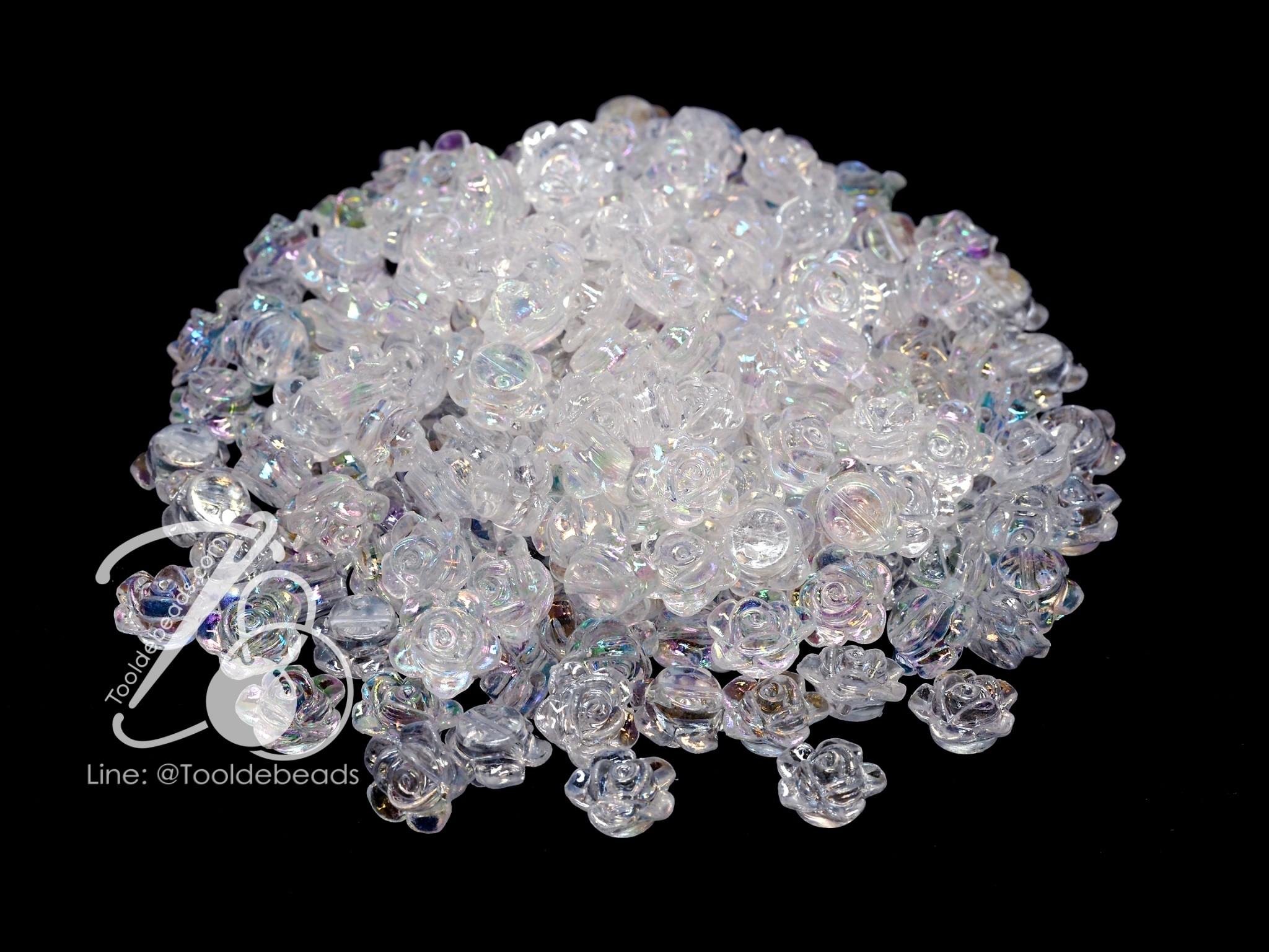 ลูกปัดพลาสติก เคลือบรุ้ง 13มม. ลายกุหลาบร้อยข้าง สีขาวรุ้งใส (500 กรัม) SKU-09534