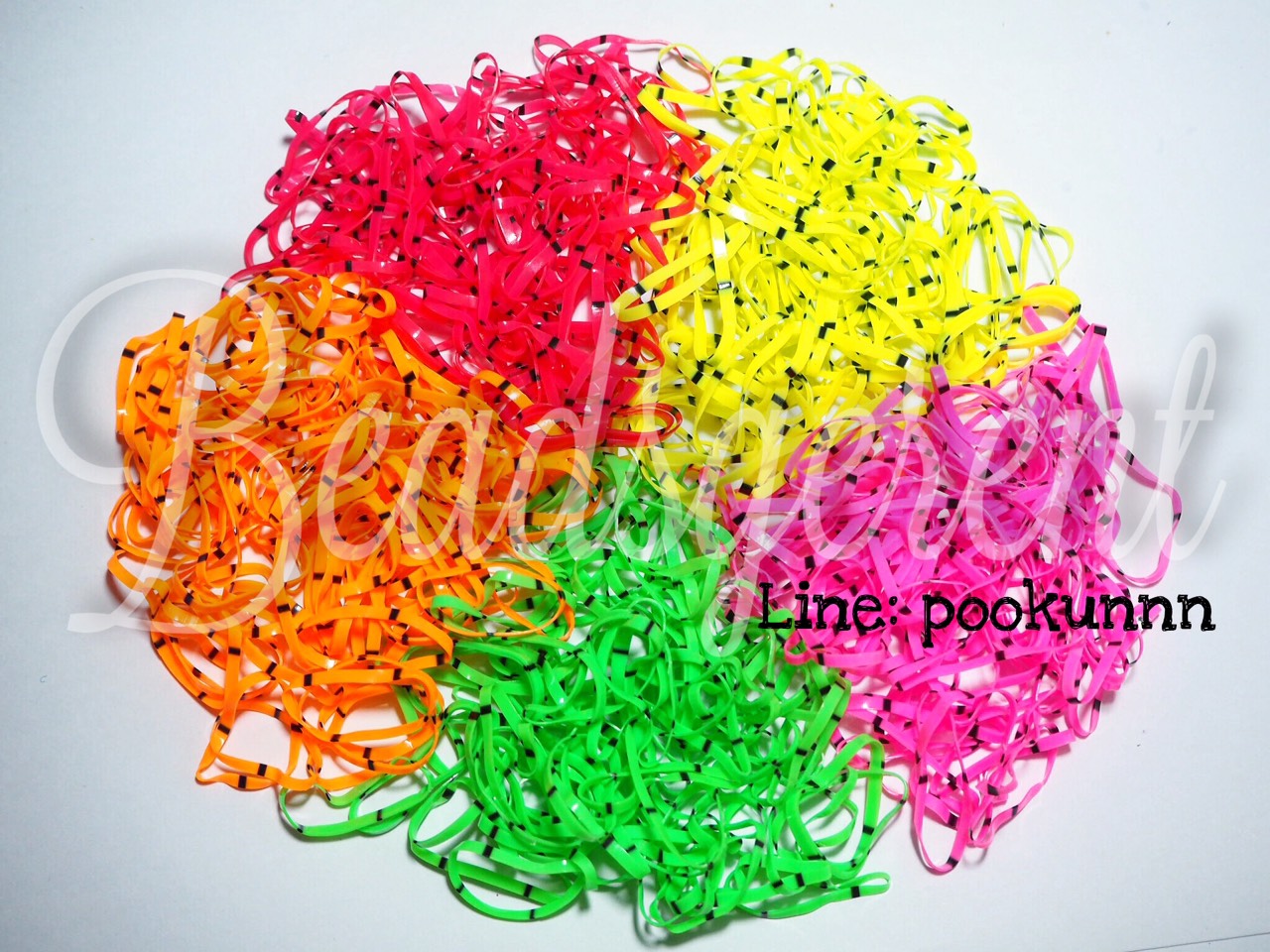 หนังยางรัดผม สีผสม 18 เส้นกลาง (1 กิโลกรัม) SKU-05334