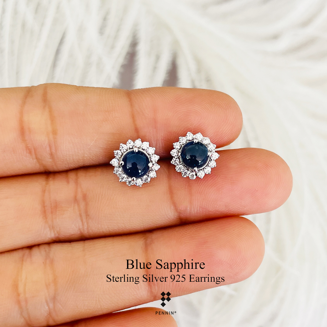 E11720 ต่างหู ไพลิน กาญจน์ หลังเบี้ย 6mm ล้อมเพชร CZ แบบเสียบ เงินชุบทองคำขาว