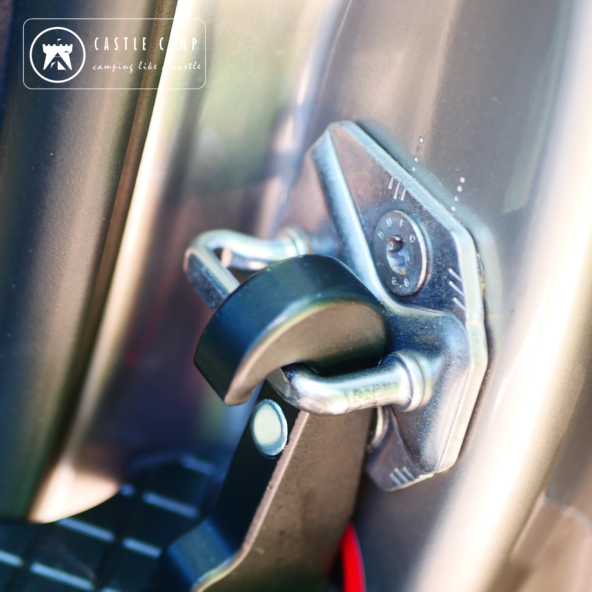 Car door hook step (บันไดประตูรถยนต์)