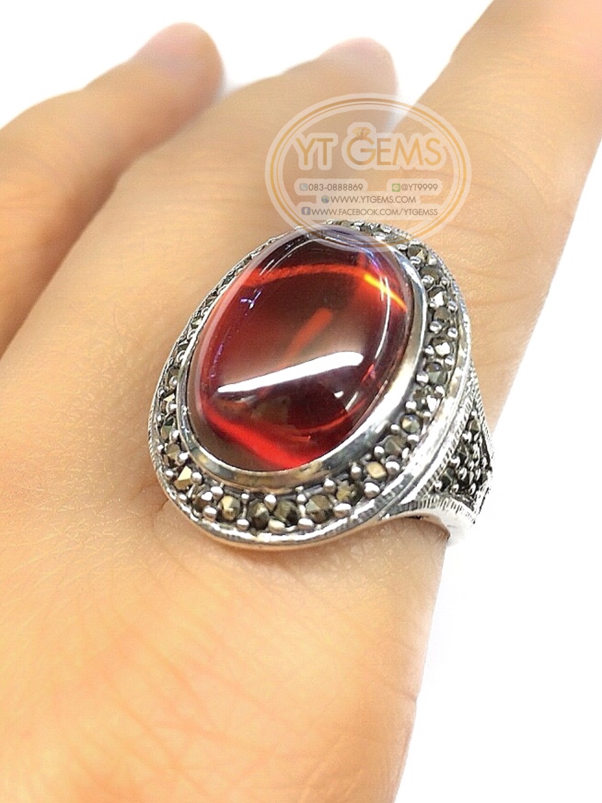 แหวนเงินแท้92.5% รมดำ พลอยโกเมน(cz) ตกแต่งแมกกาไซต์ YTG-5654 YTGEMS