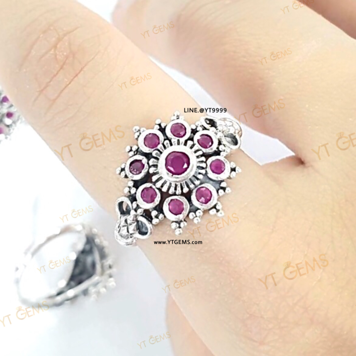 แหวนทับทิม ทรงโบราณ แหวนเงินแท้ รมดำ พลอยทับทิมชาตั้ม YTG-4492 YTGEMS