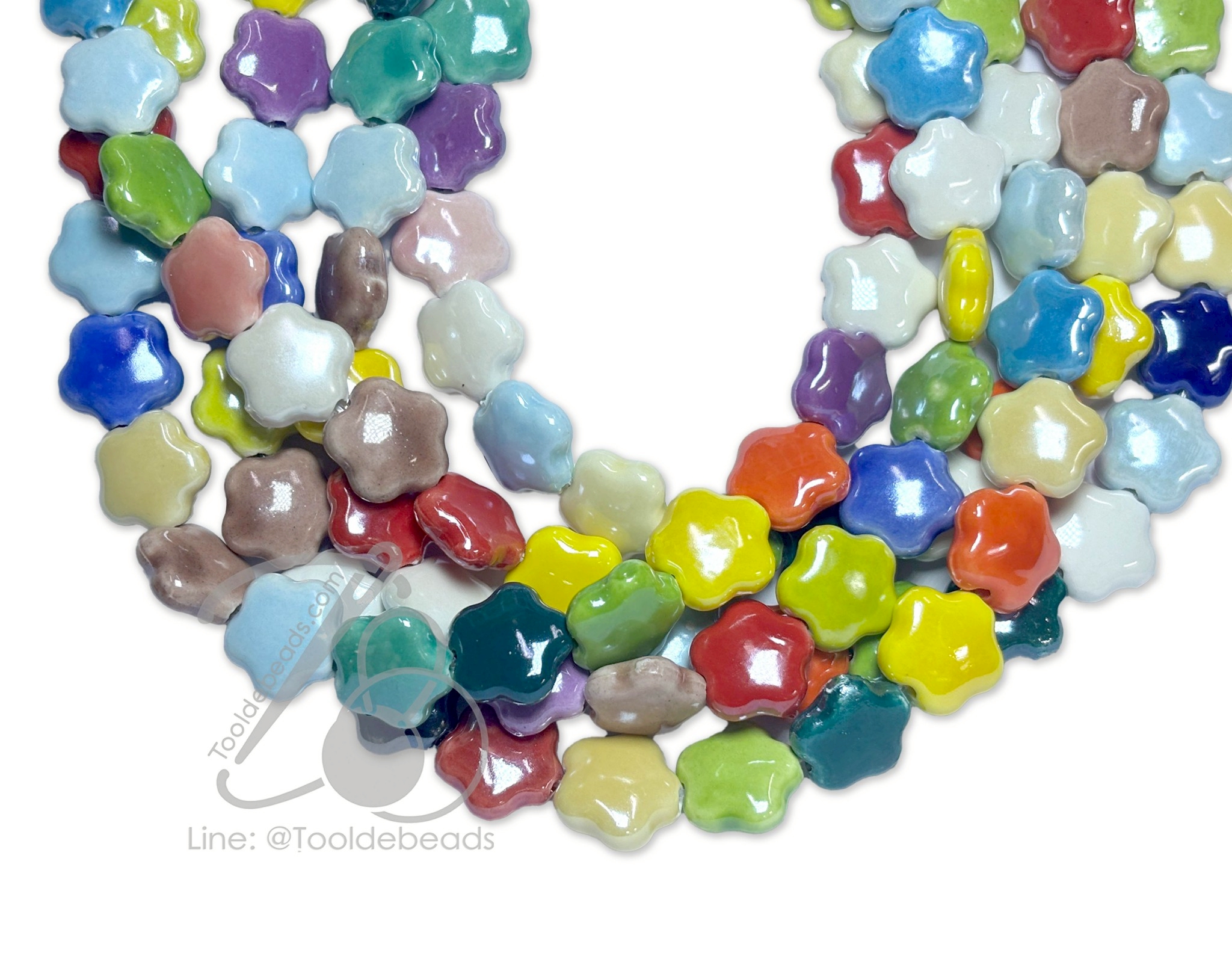 ลูกปัดเซรามิก 15มม. ลายดอกบ๋วย คละสี (30 ชิ้น) SKU-18500