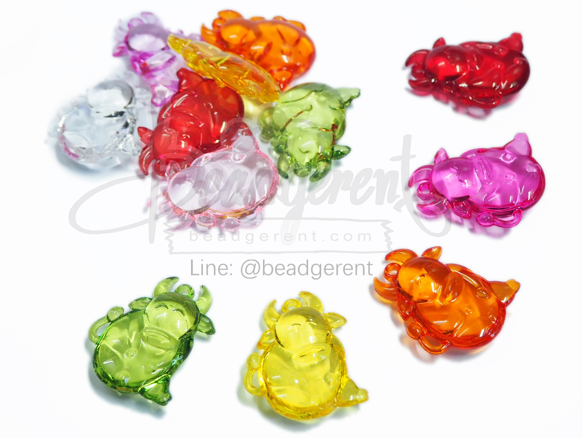 จี้อะคริลิค 30*39มม. ลายวัว สีใส (15 กรัม) SKU-04453