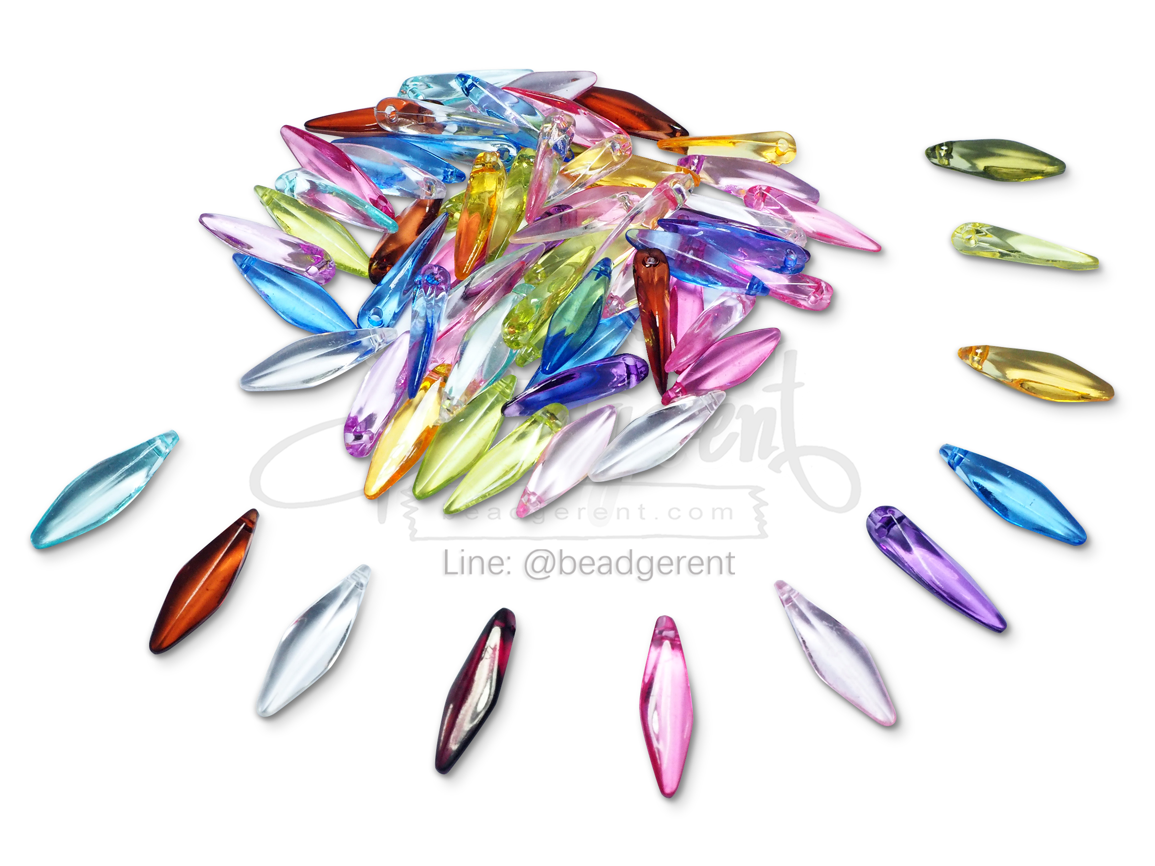 จี้อะคริลิค 6*20มม. ทรงแหลม คละสีใส (15 กรัม) SKU-04494
