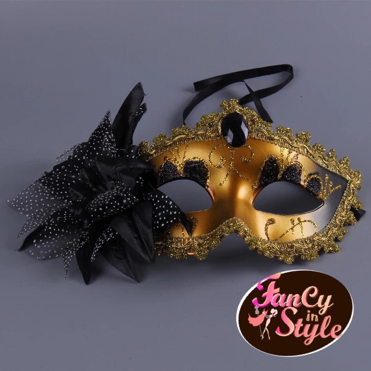 Fancy Mask/หน้ากากแฟนซีสีทองแต่งดอกไม้สีดำ
