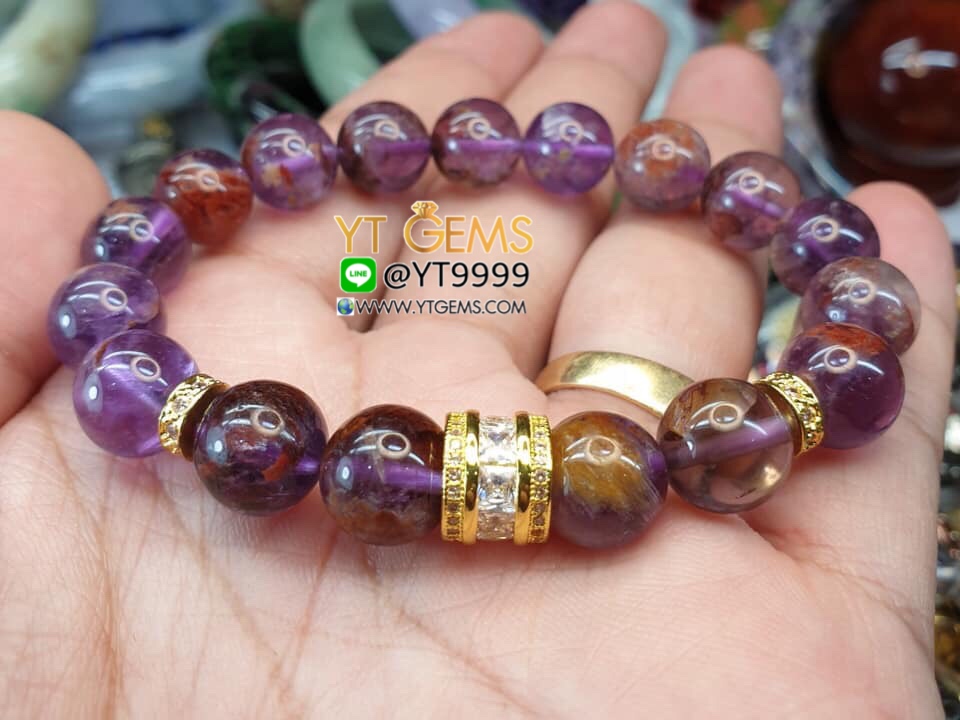 สร้อยข้อมือแก้วโป่งข่ามในอเมทิสต์ ตกแต่งล้อเพชรSwiss หินแก้วโป่งข่ามในอเมทิสต์แท้ 10 mm YTG-7894 YTGEMS
