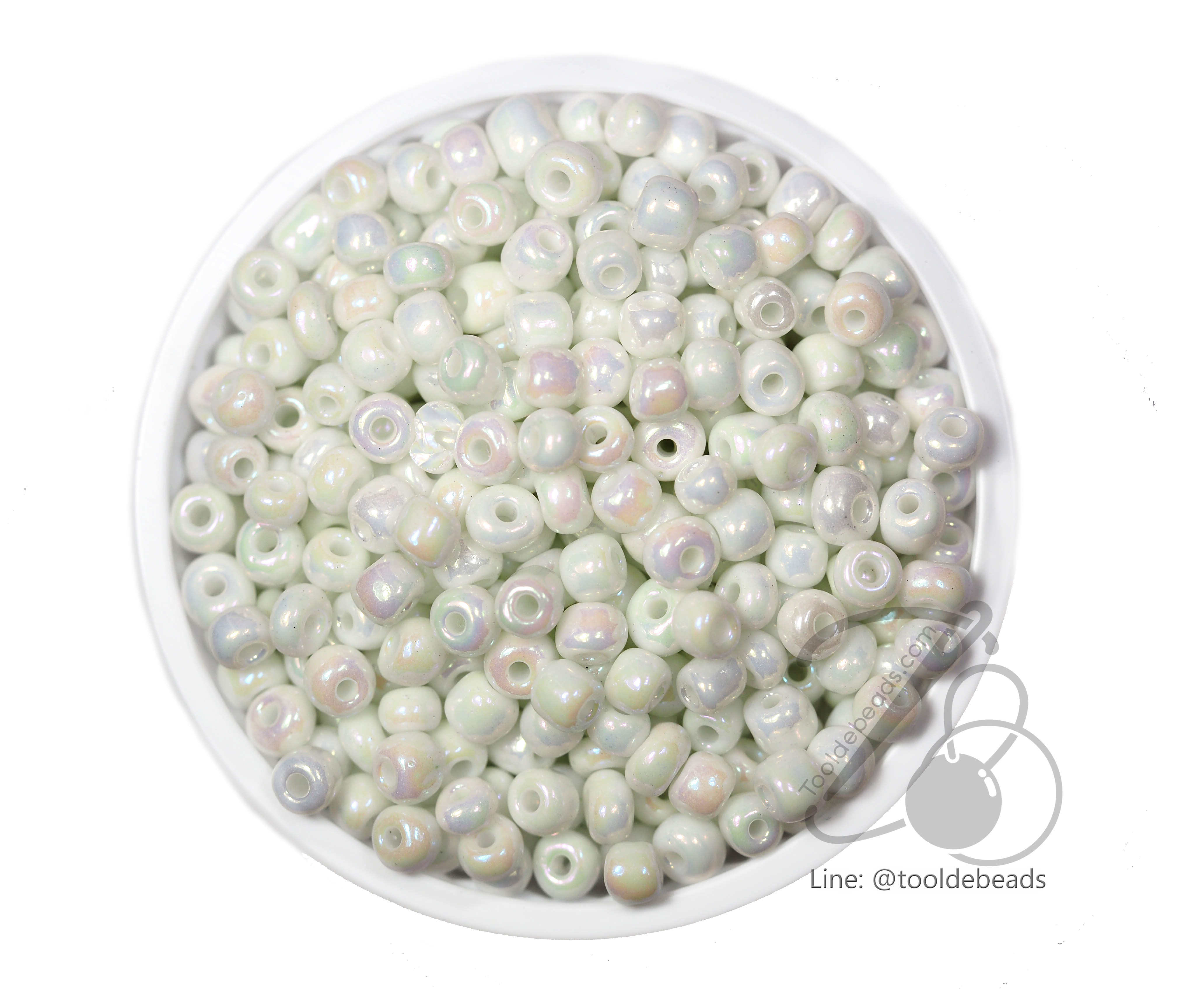 ลูกปัดเม็ดทราย 6/0 โทนมุกด้าน สีขาว (15 กรัม) SKU-03860