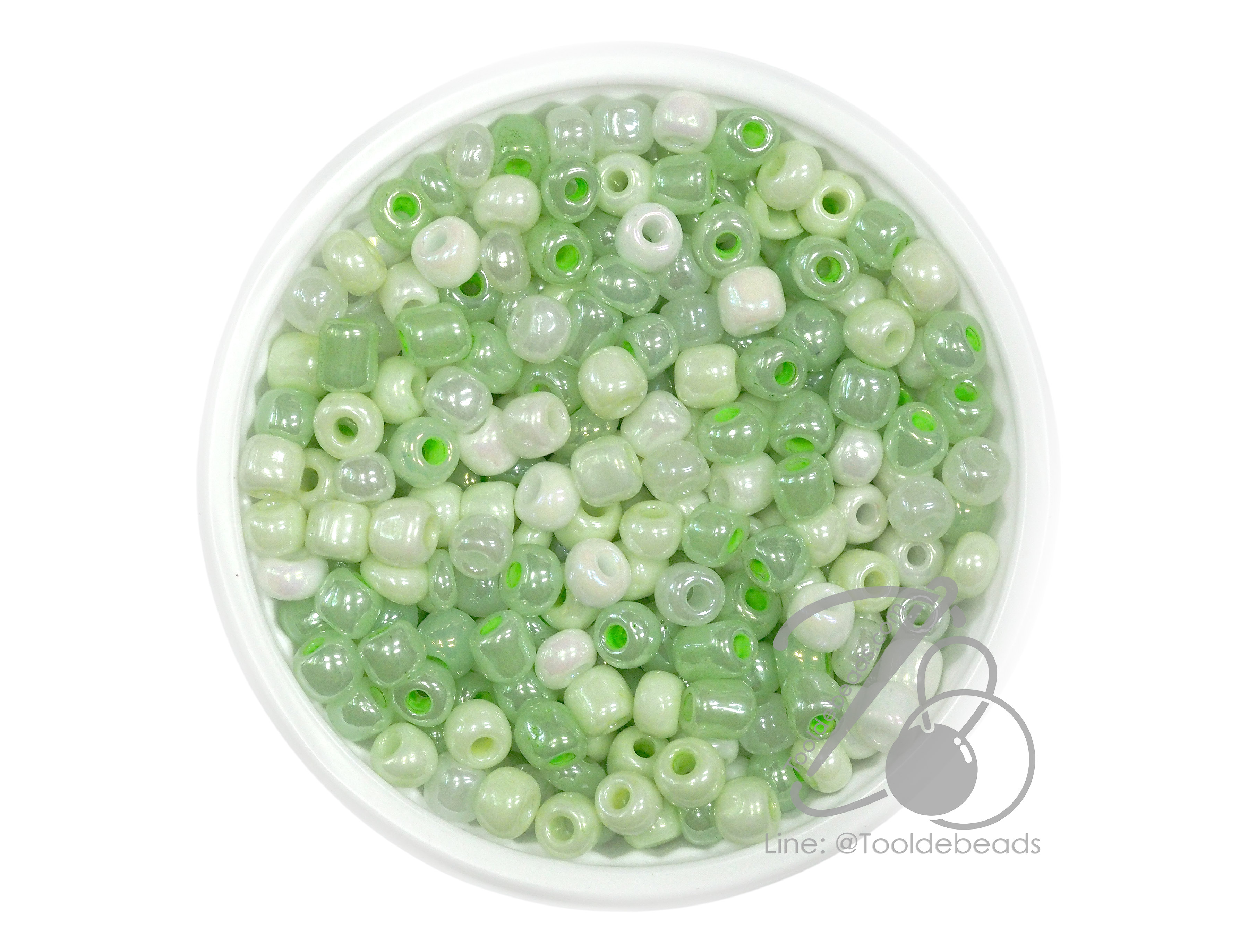 OK Brand ลูกปัดเม็ดทราย 6/0 โทนมุก สีเขียวแคนดี้ (100 กรัม) SKU-14729