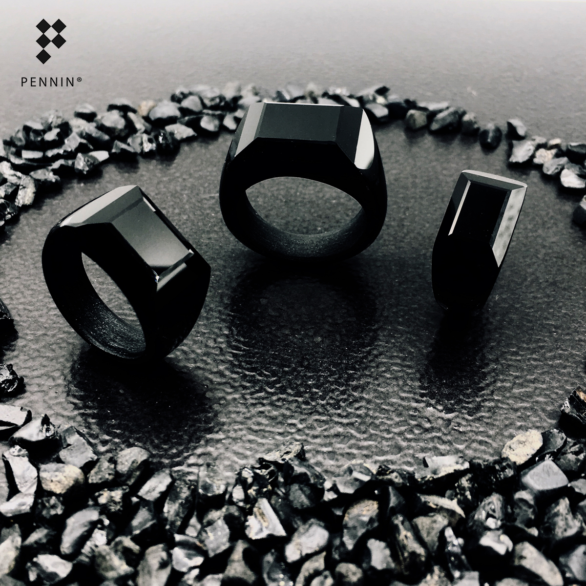 [SALE20%]แหวนนิลล้วน Rectangle Black เจียระไนหน้าสี่เหลี่ยมผืนผ้า เสริมโชคลาภ คุ้มภัย สวยเท่ มีสไตล์