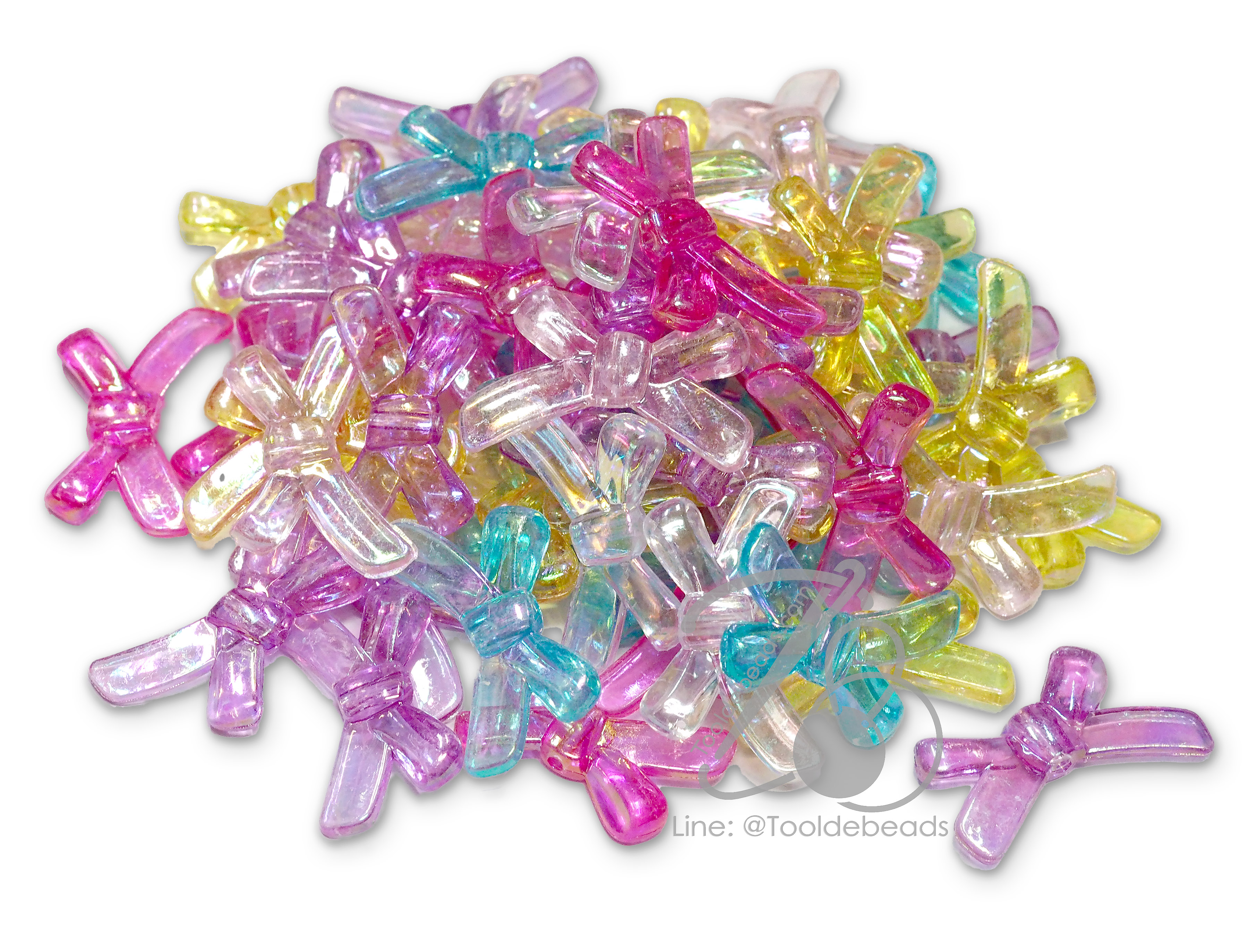 ลูกปัดพลาสติก เคลือบรุ้ง 30มม. ลายโบว์มีหาง คละสีรุ้งใส (500 กรัม) SKU-15515