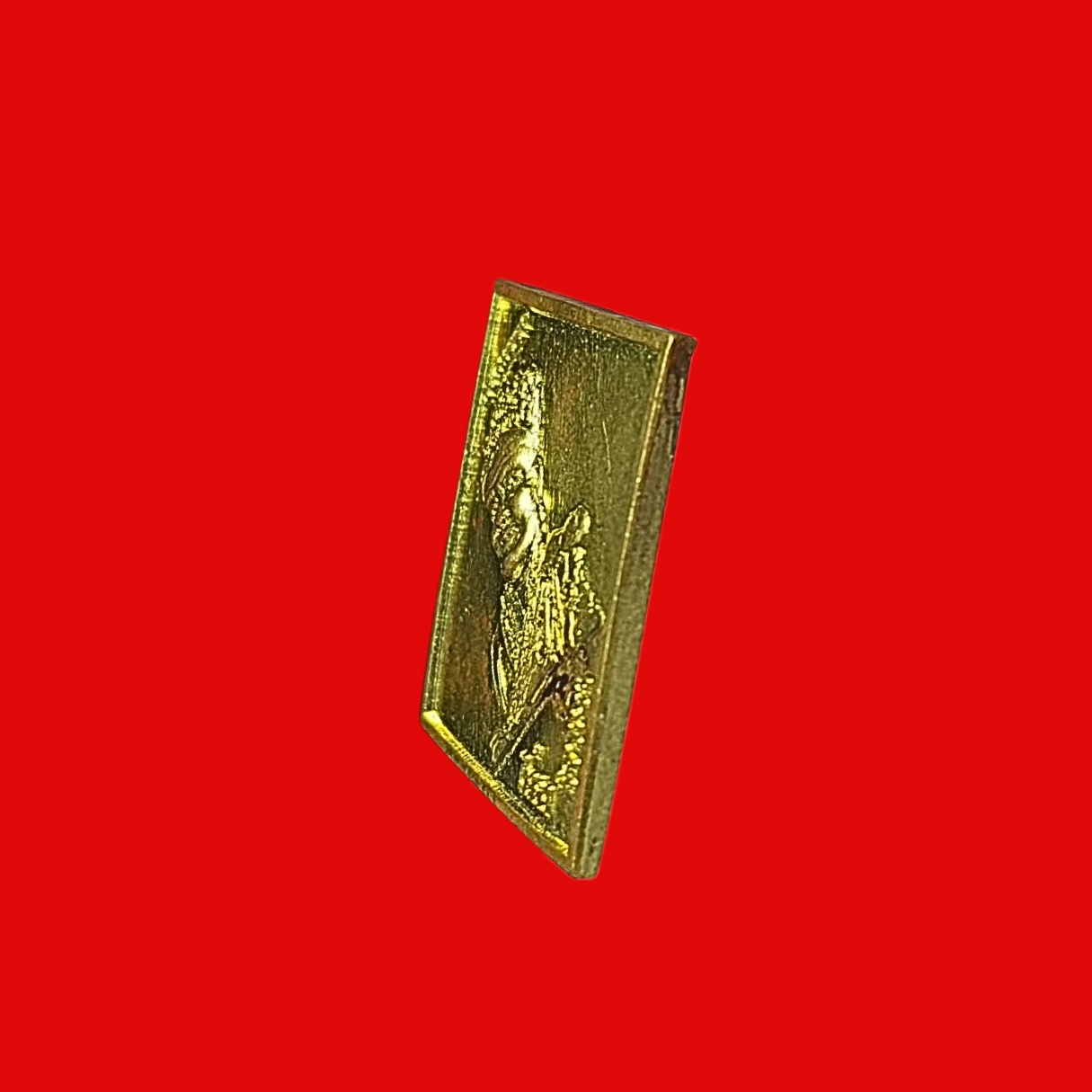 เหรียญไต้ฮงกงโจวซือด้านหลังกรมหลวงชุมพรเขตต์อุดมศักดิ์เสด็จเตี่ยวัดถ้ำพรหมโลกเขาใหญ่จ.กาญจนบุรีเนื้อกะไหล่ทอง