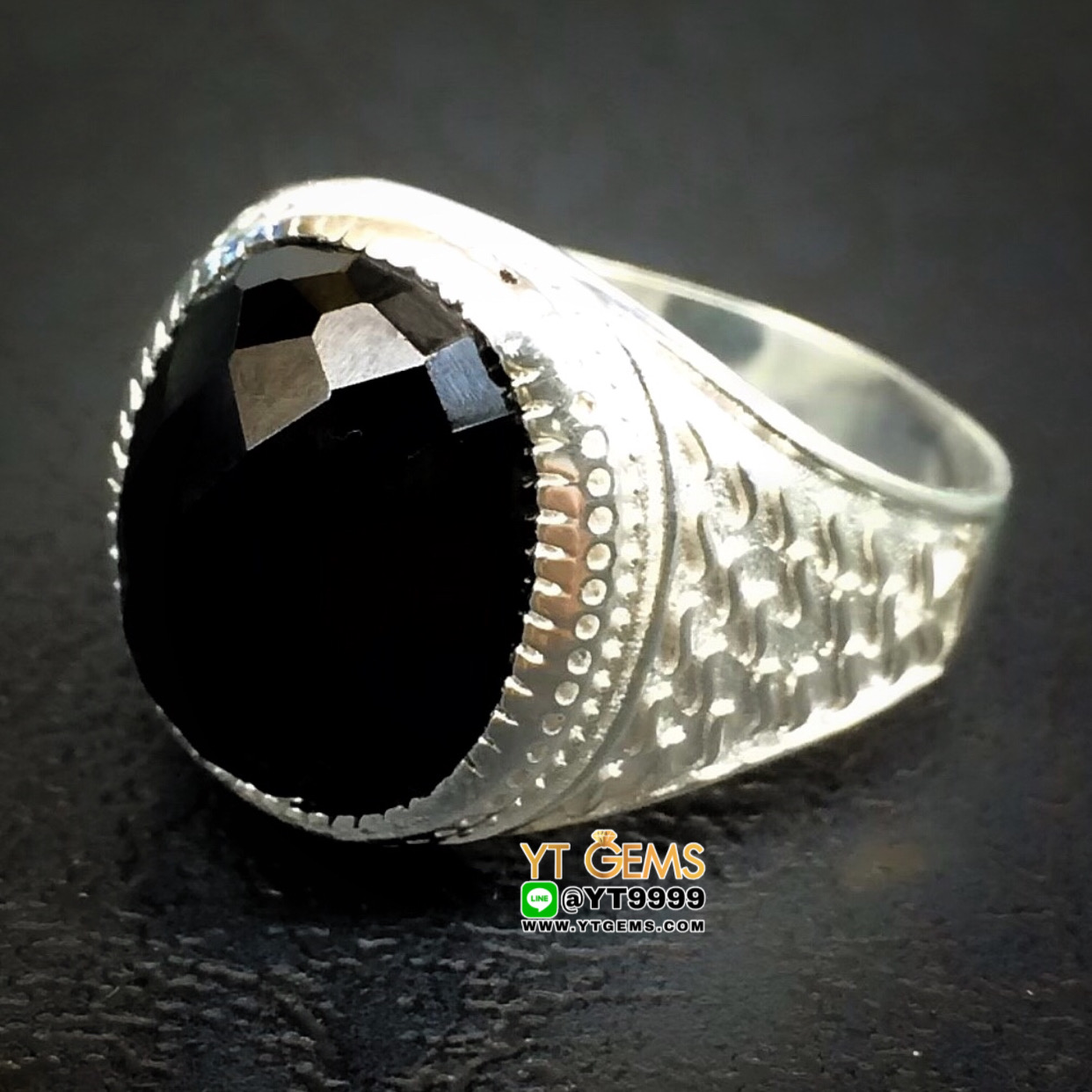 แหวนนิล แหวนเงินแท้ 92.5% ประดับ พลอยนิลแท้ YTG-10103 YTGEMS
