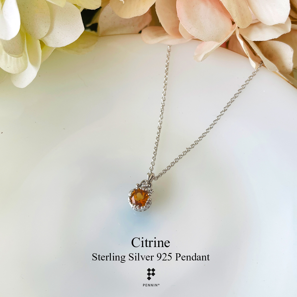 CROWN: จี้Citrine กลม 6mm รูปมงกุฎเล็กๆ ประดับเพชร CZ พร้อมสร้อยเงินยาว 20 นิ้ว