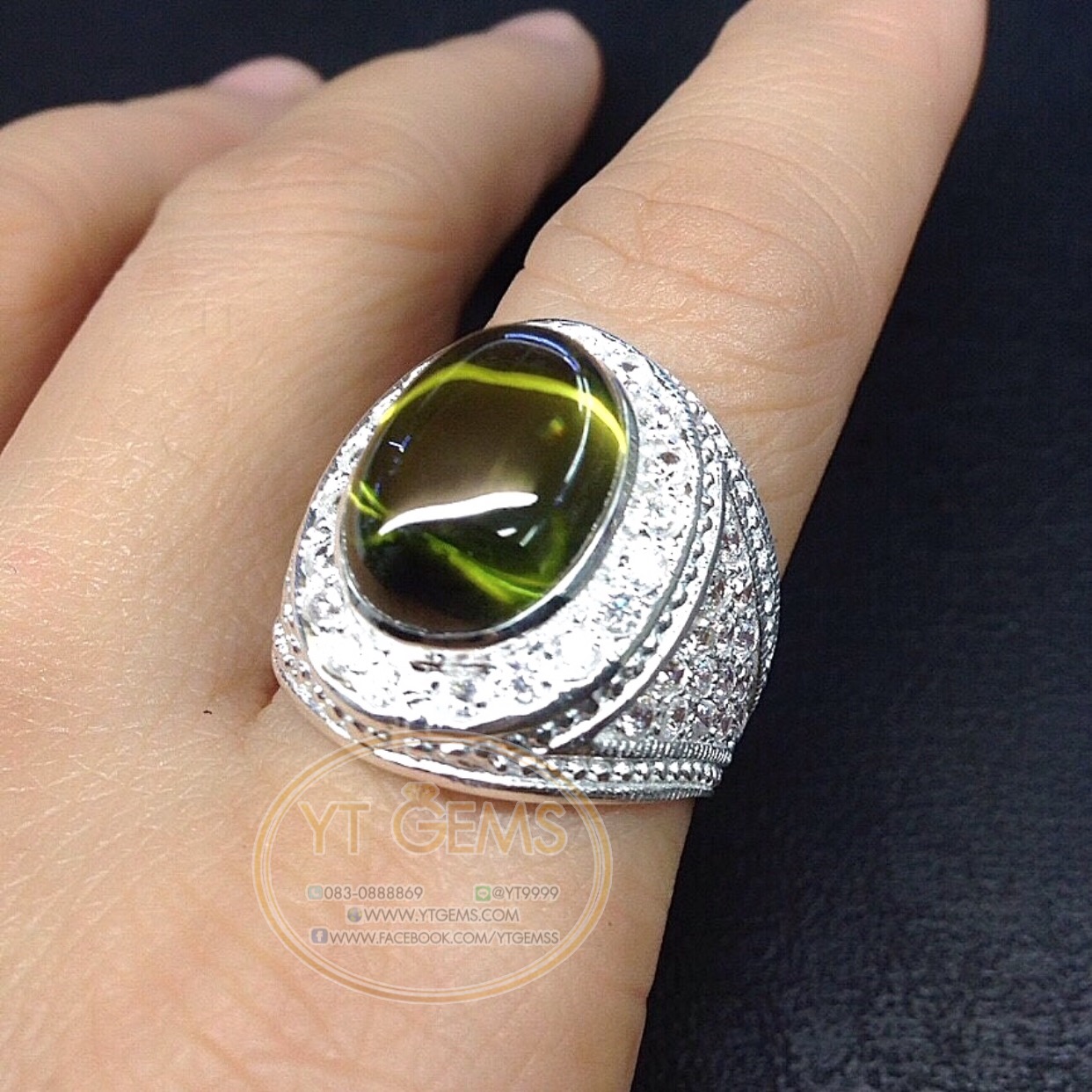 แหวนเงินแท้92.5% พลอยเขียวส่อง(cz) ตกแต่งเพชรSwiss YTG-5132 YTGEMS