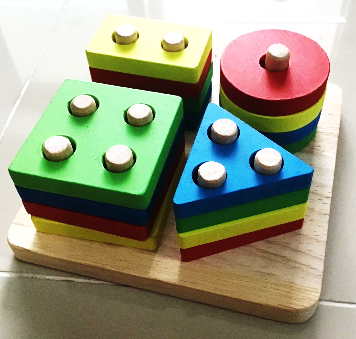 บล๊อกไม้รูปทรงเรขาคณิต4แบบพร้อมส่ง พัฒนาการเริ่มต้นที่ดีเริ่มได้