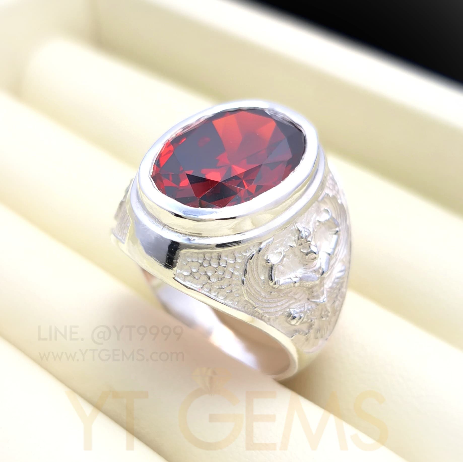 แหวนโกเมน แหวนครุฑ แหวนเงินแท้ ลายพญาครุฑ พลอยโกเมน (CZ) YTG-11399 YTGEMS whole